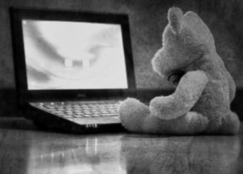 Detenção por crime de pornografia de menores