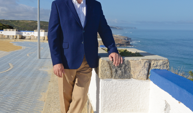 Hélder Sousa Silva suspende temporariamente mandato para se candidatar pela AD