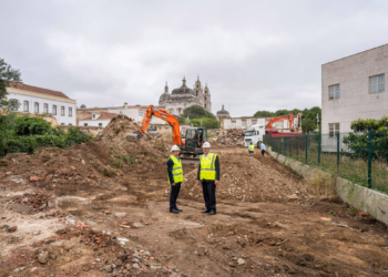 Câmara Municipal de Mafra Amplia Estacionamento