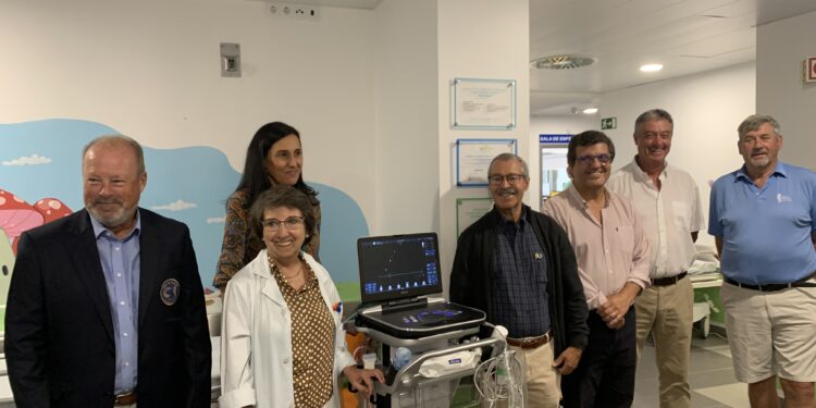 Doação de Ecógrafo ao Hospital de Caldas da Rainha pela Praia d’El Rey e Lions Clube de Caldas da Rainha