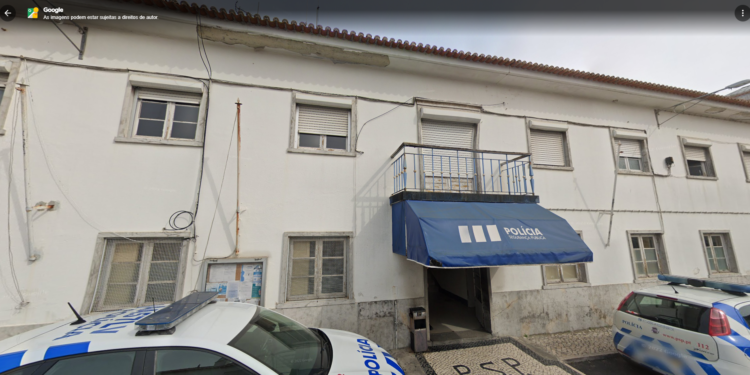 Encerramento para obras da Esquadra da PSP da Pontinha