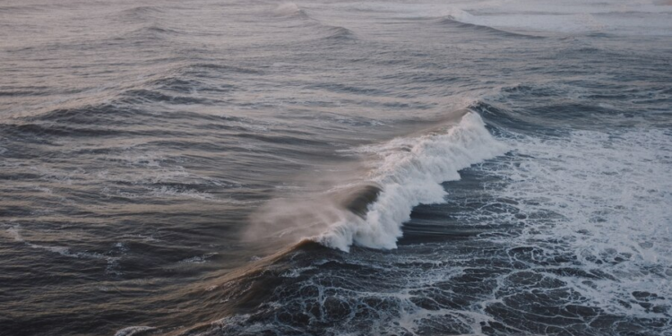 Vem Aí Outra Depressão: LAURENCE Traz Chuva, Vento e Agitação Marítima