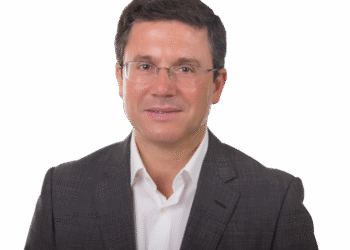 Presidente da Câmara de Mafra avança com candidatura independente e PSD retira-lhe confiança