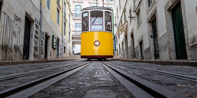 Acidente no Elevador da Glória em Lisboa