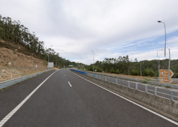 Instabilidade em talude obriga a corte de trânsito na A21 entre Mafra e Venda do Pinheiro