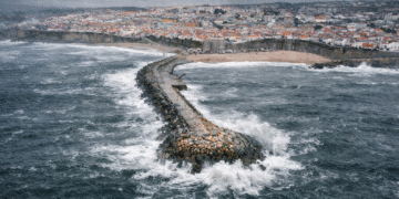 Depressão INGRID traz chuva forte, neve, vento intenso e forte agitação marítima a Portugal