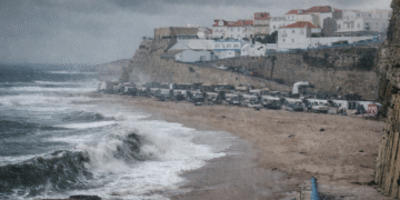 Depressão JOSEPH traz chuva forte, neve, vento intenso e forte agitação marítima ao continente