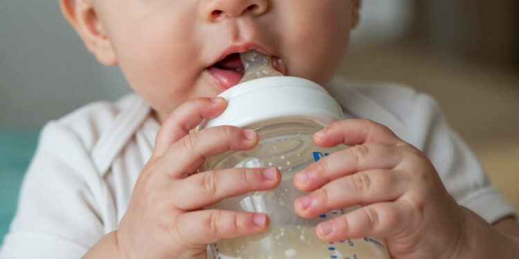 Retirada preventiva de fórmulas infantis NAN e Alfamino Júnior acompanhada pela ASAE