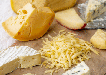 Queijos lideram inserções em folheto