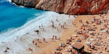 Concurso “Praias Memoráveis” convida portugueses a votar nas praias que marcaram gerações