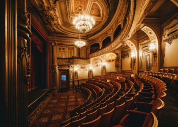 Idas ao teatro em Portugal atingem máximo de 10 anos em 2024, revela Marktest