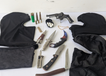 Mafra – Detido por posse de arma proibida em processo de furto em interior de residência