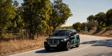 BMW iX1 eDrive20 eleito Carro Frota do Ano 2026